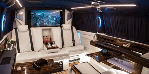 Ultra Luxury Mercedes-Benz Maybach 